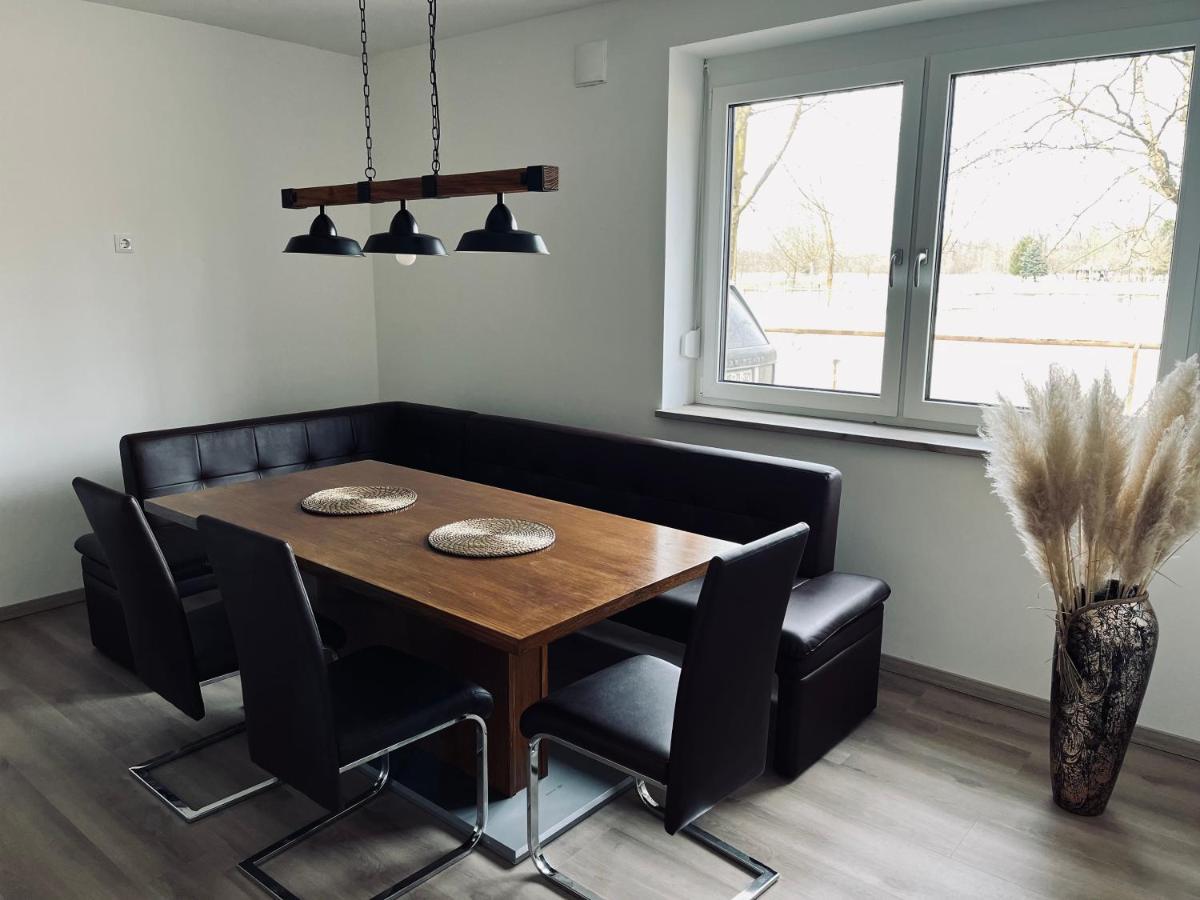 Apartment Country House Zaton Tisina Екстер'єр фото